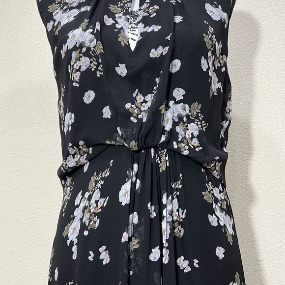 Vince Dress - Picture 3 of 12